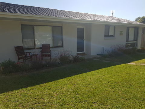 Golden Hill Cottage - Hobart Tourism 2