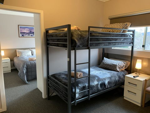 Yuki Inn Jindabyne - Hobart Tourism 13