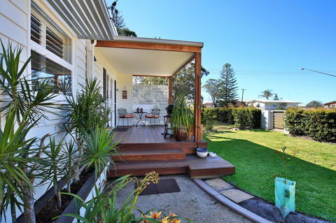 Jervis Bay Beach Shack I Pet Friendly - Hobart Tourism 13