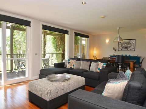 Villa 3br Margarita Villa Located Within Cypress Lakes Resort - Hobart Tourism 9