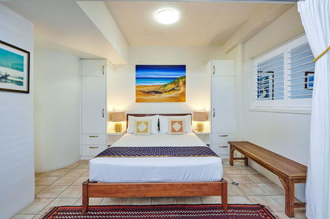 Julians Apartments - Hobart Tourism 7