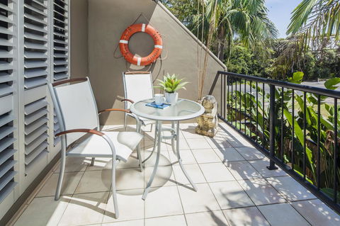 Julians Apartments - Hobart Tourism 16