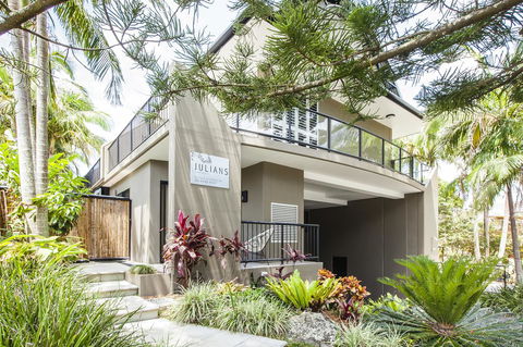 Julians Apartments - Hobart Tourism 0