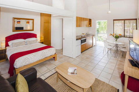 Julians Apartments - Hobart Tourism 21