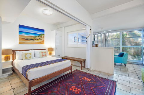Julians Apartments - Hobart Tourism 6