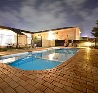 Winning Post Motor Inn - Hobart Tourism