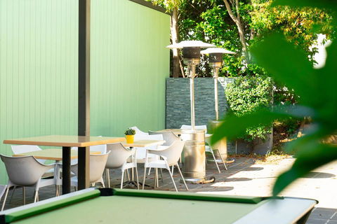 Horse And Jockey Hotel Homebush - Tourism TAS 24