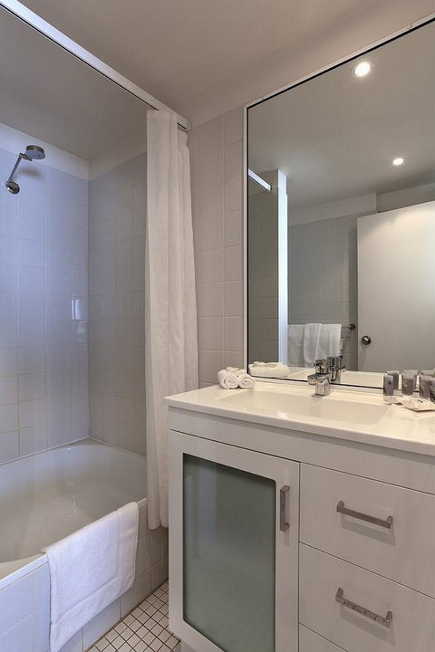 Macleay Hotel - Tourism TAS 14