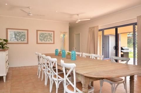 JE Guesthouse, Central To All The Hunter Valley Has To Offer - Hobart Tourism 8
