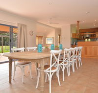 James Estate Guesthouse - Hobart Tourism