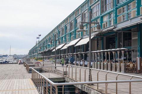 Waterfront Apartment On Sydney Harbour - Tourism TAS 14
