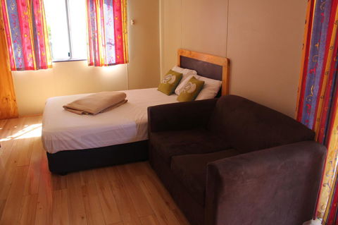 Lani\'s Holiday Island - Hobart Tourism 13
