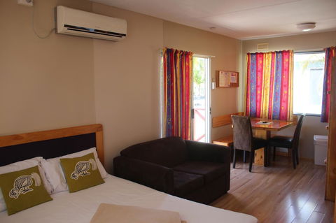 Lani\'s Holiday Island - Hobart Tourism 15