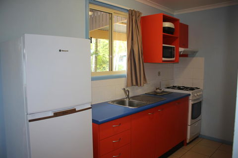 Lani\'s Holiday Island - Hobart Tourism 5