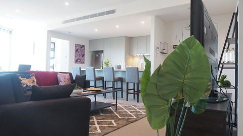 SkyGarden Sydney Olympic Park 3 & 4 Bedroom City View - Hobart Tourism 10