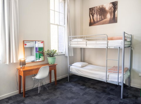 Big Backpackers Hostel - Tourism TAS 27