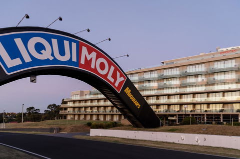 Rydges Mount Panorama Bathurst - Tourism TAS 0