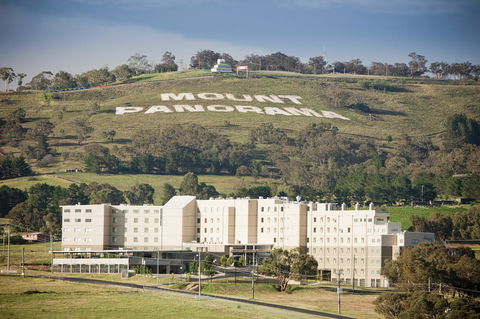 Rydges Mount Panorama Bathurst - Tourism TAS 43