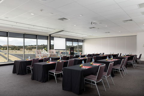 Rydges Mount Panorama Bathurst - Tourism TAS 36