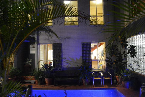 Newtown Backpackers - Tourism TAS 21