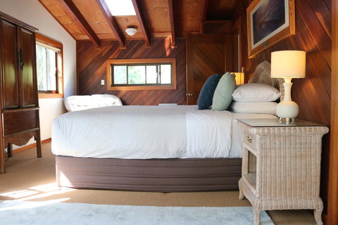 A Beach House At Byron - Hobart Tourism 8