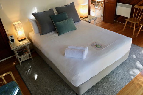 A Beach House At Byron - Hobart Tourism 30