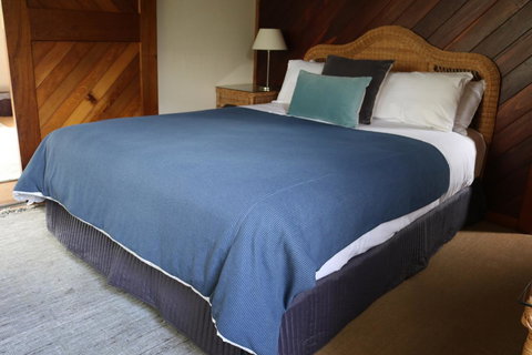 A Beach House At Byron - Hobart Tourism 12