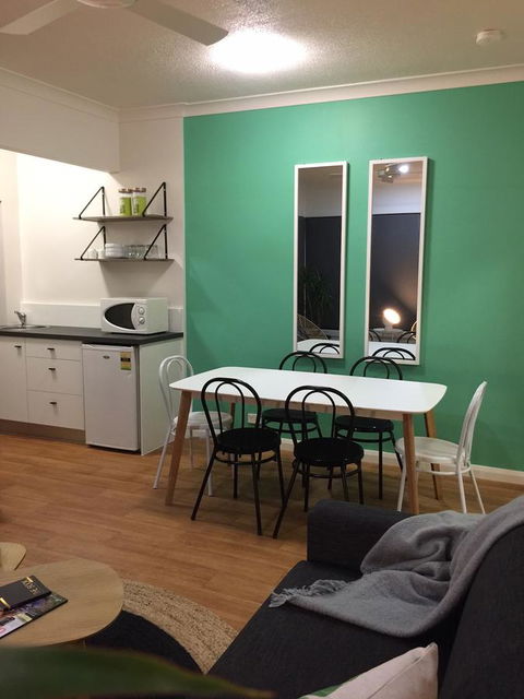 Hibiscus Motel - Hobart Tourism 18
