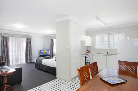 Quality Inn Ashby House Tamworth - Hobart Tourism 7