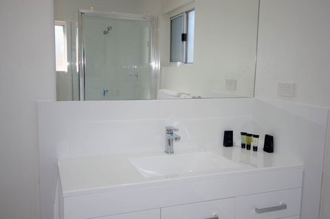 Quality Inn Ashby House Tamworth - Hobart Tourism 21