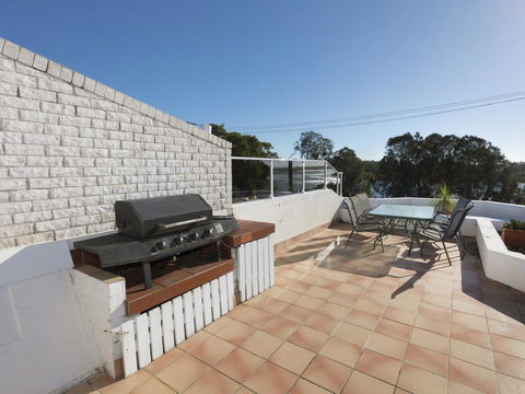 2 The Breckenridge - Hobart Tourism 2