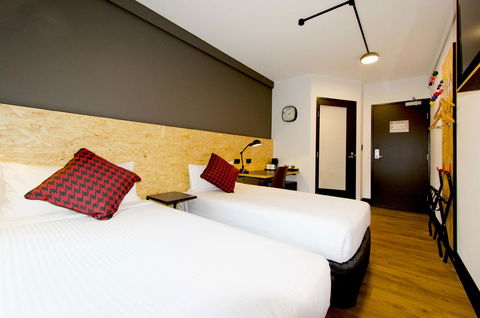 Ibis Budget Sydney East - Tourism TAS 20