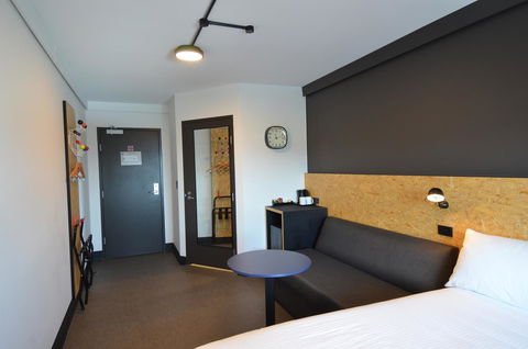 Ibis Budget Sydney East - Tourism TAS 22