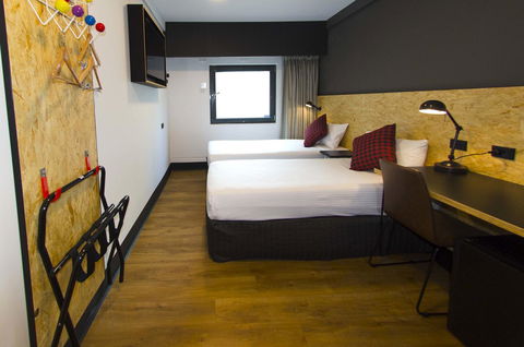 Ibis Budget Sydney East - Tourism TAS 25