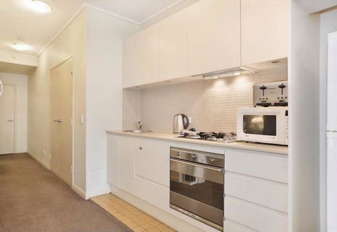 Wyndel Apartments - Apex North Sydney - Hobart Tourism 12