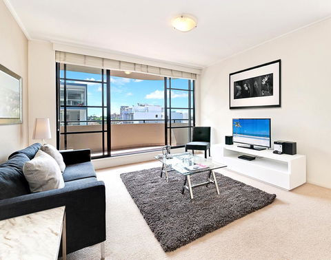 Wyndel Apartments - Apex North Sydney - Hobart Tourism 0