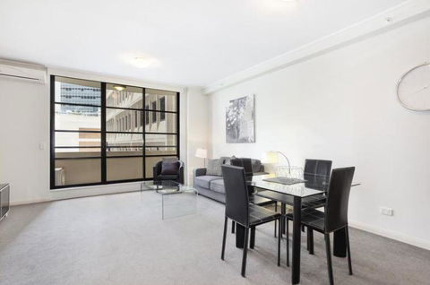 Wyndel Apartments - Apex North Sydney - Hobart Tourism 19