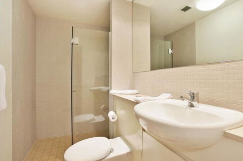 Wyndel Apartments - Apex North Sydney - Hobart Tourism 16