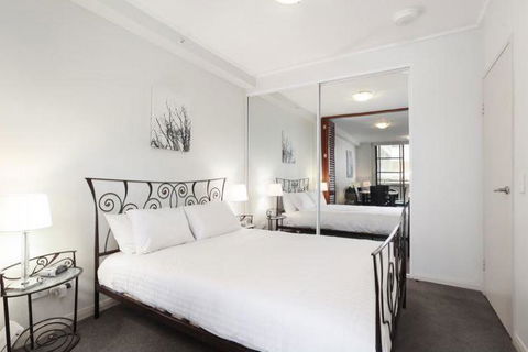 Wyndel Apartments - Apex North Sydney - Hobart Tourism 14