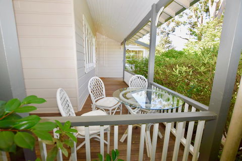 Dangal Gardens - Hobart Tourism 5
