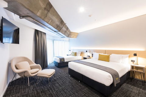 Song Hotel Sydney - Tourism TAS 9