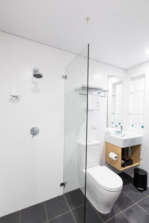 Song Hotel Sydney - Tourism TAS 12
