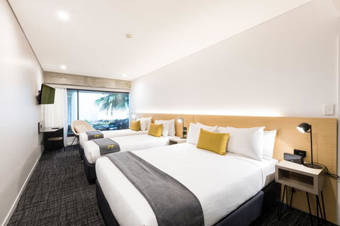 Song Hotel Sydney - Tourism TAS 11