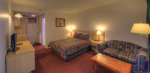 Cooma Motor Lodge Motel - Hobart Tourism 5