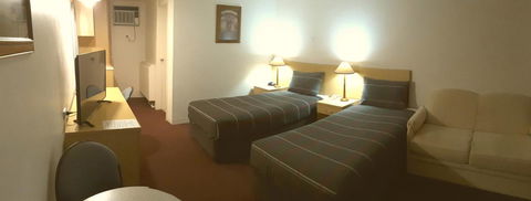 Cooma Motor Lodge Motel - Hobart Tourism 1