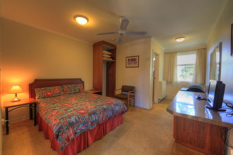 Cooma Motor Lodge Motel - Hobart Tourism 3