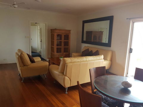 Squid\'s Ink Motel - Hobart Tourism 11