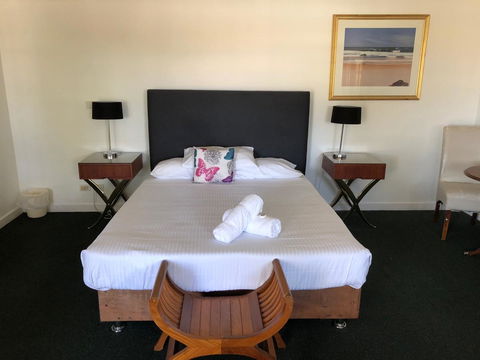 Squid\'s Ink Motel - Hobart Tourism 35