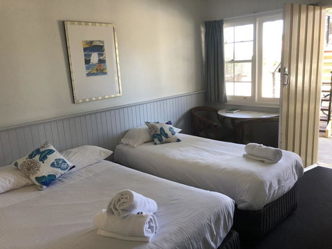 Squid\'s Ink Motel - Hobart Tourism 31