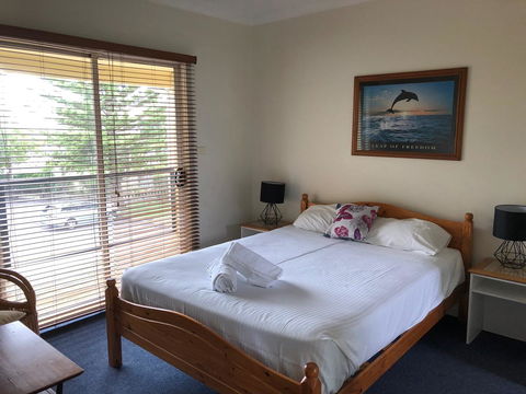 Squid\'s Ink Motel - Hobart Tourism 21